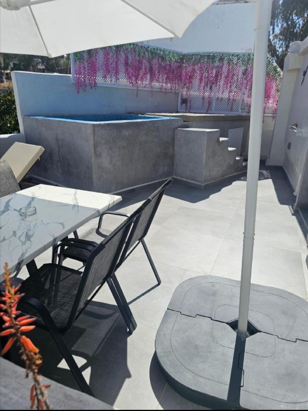 The Muses Of Santorini Private Jacuzzi Suites Vóthon 客房 照片